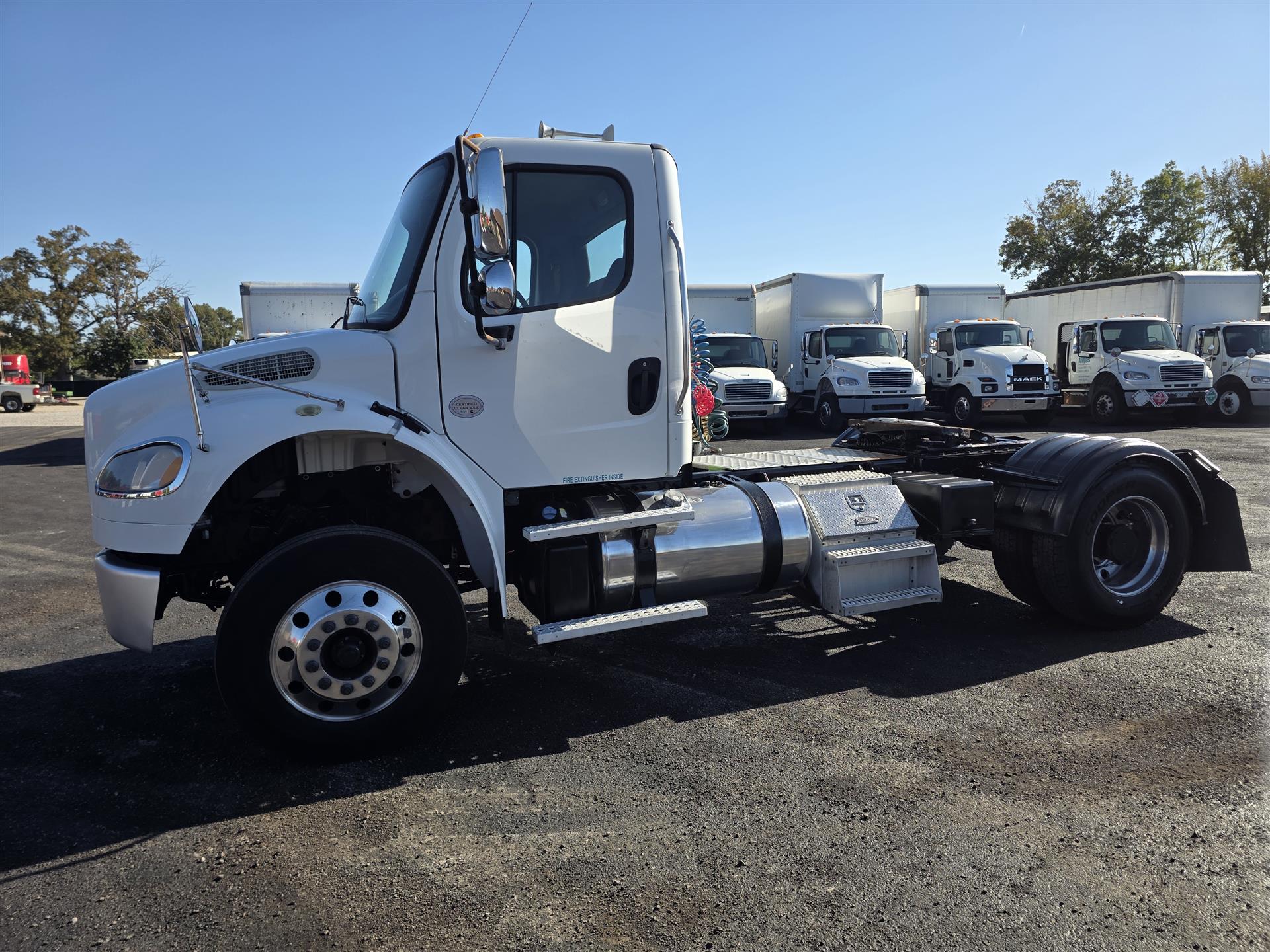 2017 Freightliner M2
