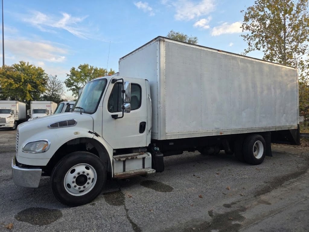 2013 Freightliner M2