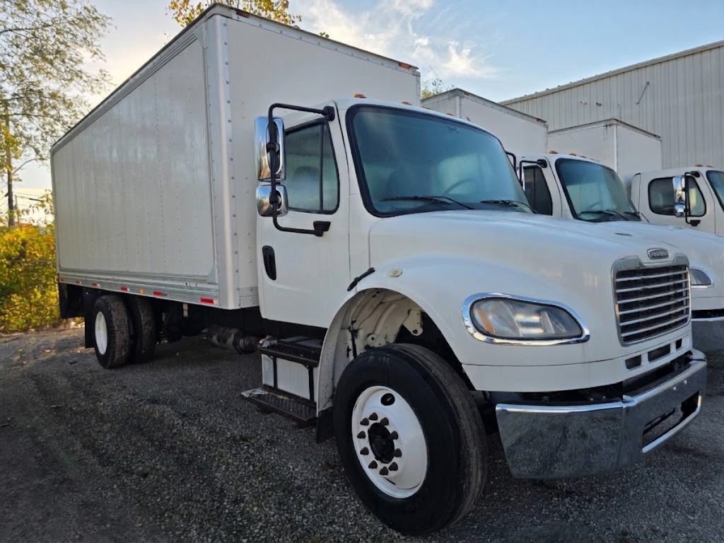 2013 Freightliner M2