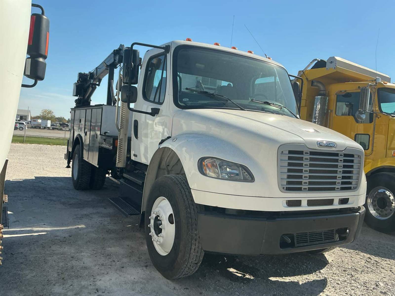 2012 Freightliner M2