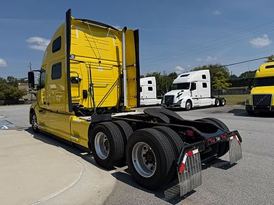 2023 Volvo VNL64T860