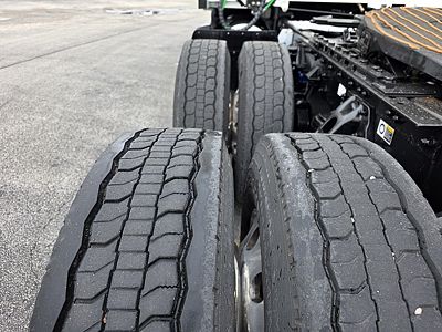 2022 Kenworth T680