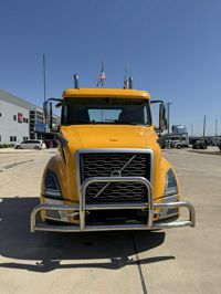 2021 Volvo VNL62T300