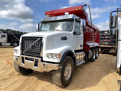 2021 Volvo VHD