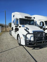 2020 Volvo VNL64T760
