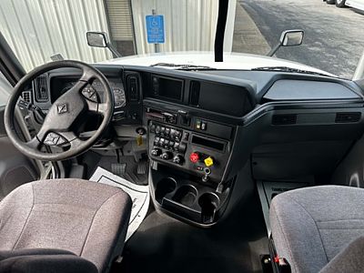 2020 International LT625