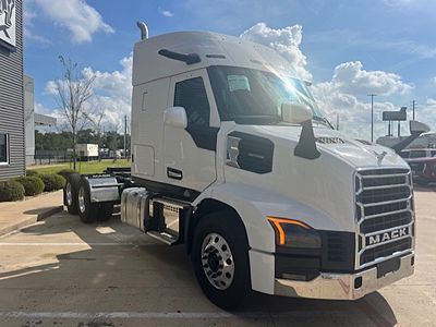 2027 Mack ANTHEM 64T