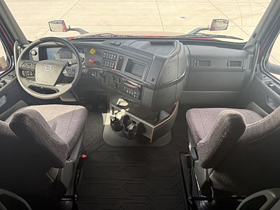 2024 Volvo VNL64T860