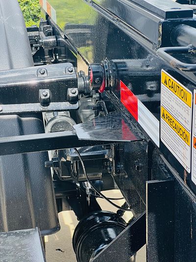 2026 Mack MD742