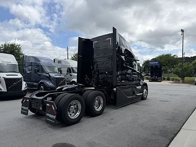 2027 Volvo VNL64T860
