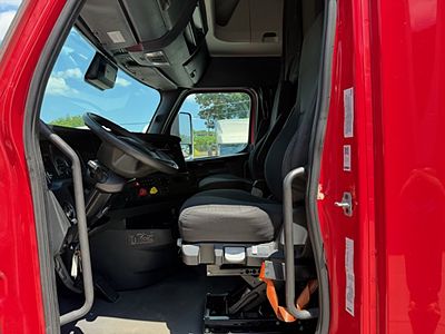 2023 Freightliner CASCADIA 126