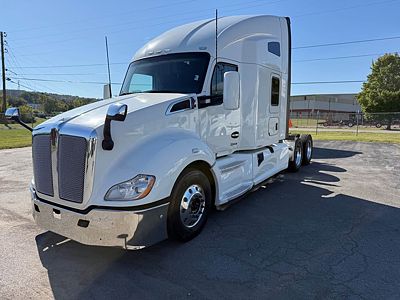2023 Kenworth T680