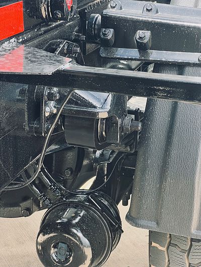 2026 Mack MD742