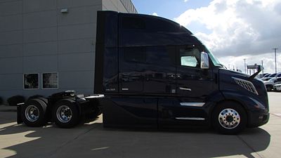 2027 Volvo VNL64T860