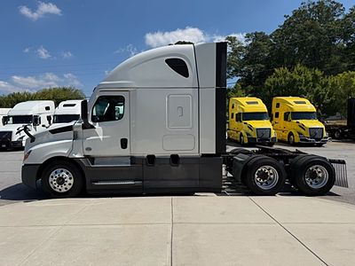 2024 Freightliner CASCADIA 126