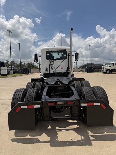 2019 Mack ANTHEM 64T