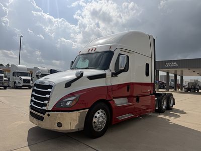 2023 Freightliner CASCADIA 126