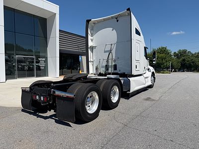 2022 Kenworth T680