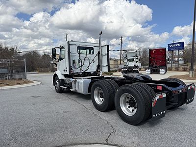 2027 Volvo VNR64T300