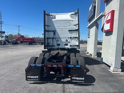 2026 Mack PIONEER 64T