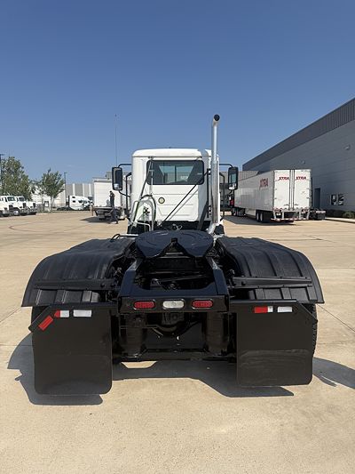 2020 Mack ANTHEM 64T