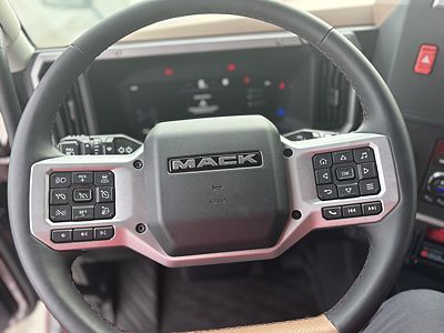 2026 Mack PIONEER 64T MOD