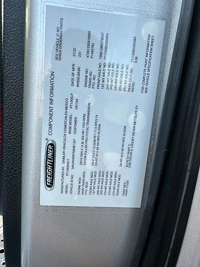 2022 Freightliner CASCADIA 126