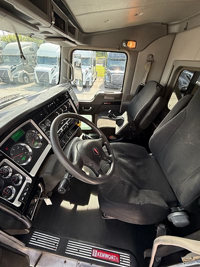 2018 Kenworth T800