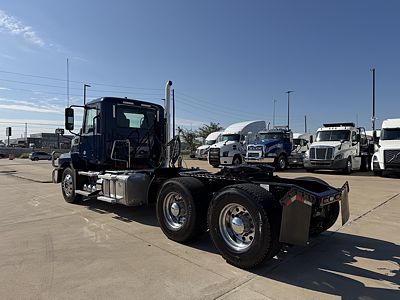 2022 Mack ANTHEM 64T
