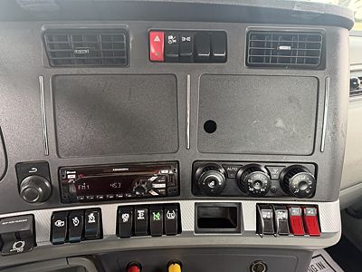 2021 Kenworth T680