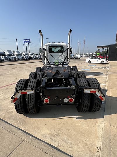 2026 Mack GRANITE 84FT