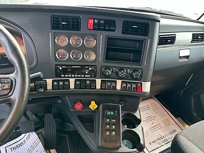2026 Kenworth T880