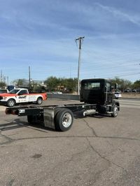 2025 Mack MD6