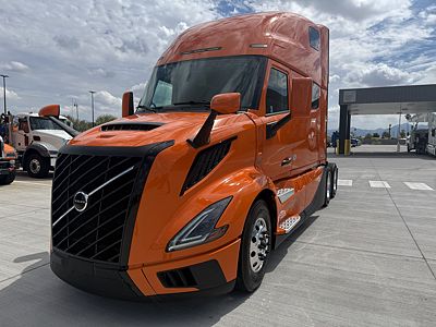 2026 Volvo VNL64T860