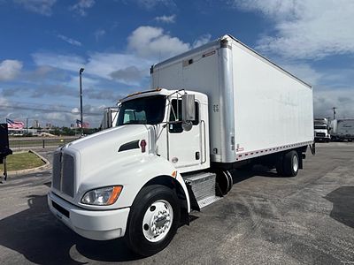 2022 Kenworth T370