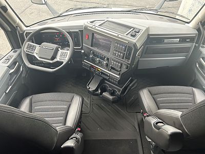 2026 Mack PIONEER 64T