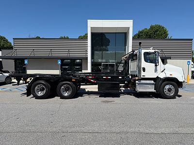 2018 Freightliner 114SD