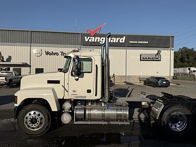 2026 Mack PINNACLE 64T