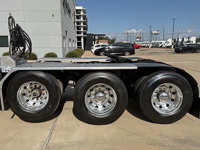 2021 Mack GRANITE 64BT