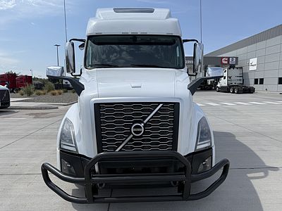 2023 Volvo VNL64T860