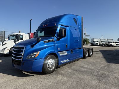 2021 Freightliner CASCADIA 126