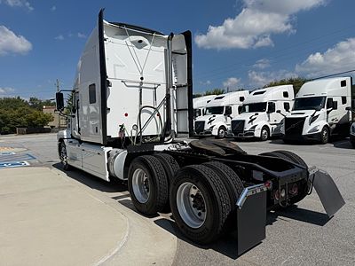 2023 Mack AN64T