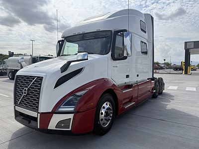 2024 Volvo VNL64T860