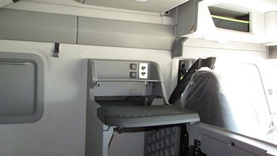 2027 Volvo VNL64T840
