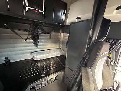 2022 Freightliner CASCADIA 126