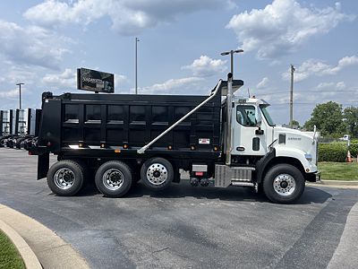2024 Autocar DC64