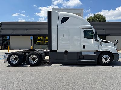 2024 Freightliner CASCADIA 126