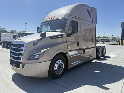 2022 Freightliner CASCADIA 126