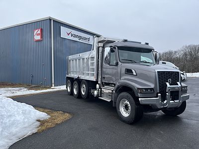 2026 Volvo VHD84F300