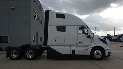 2026 Volvo VNL64T860